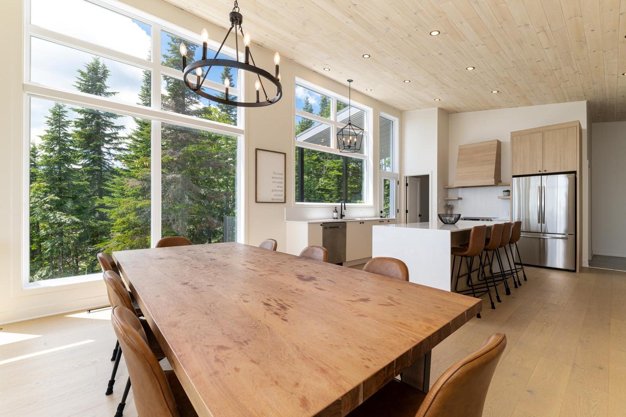 Les Chalets Du Massif De Charlevoix Петит-Ривьер-Сен-Франсуа Номер фото