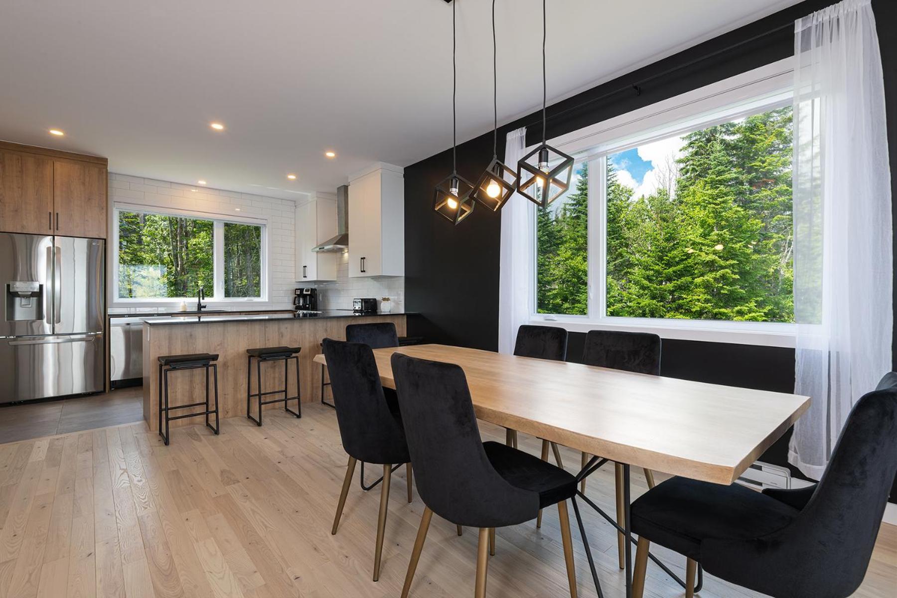 Les Chalets Du Massif De Charlevoix Петит-Ривьер-Сен-Франсуа Номер фото